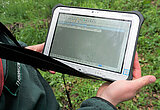 Tablet mit Software für digitale Wald-Großrauminventur